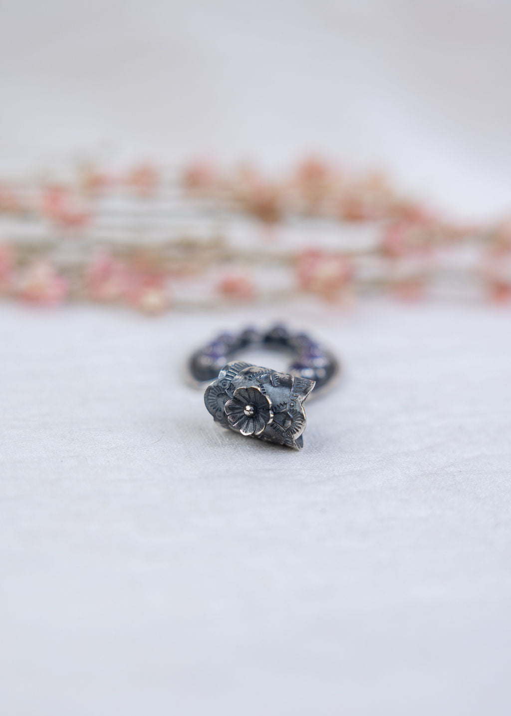 Foster Horseshoe Pendent