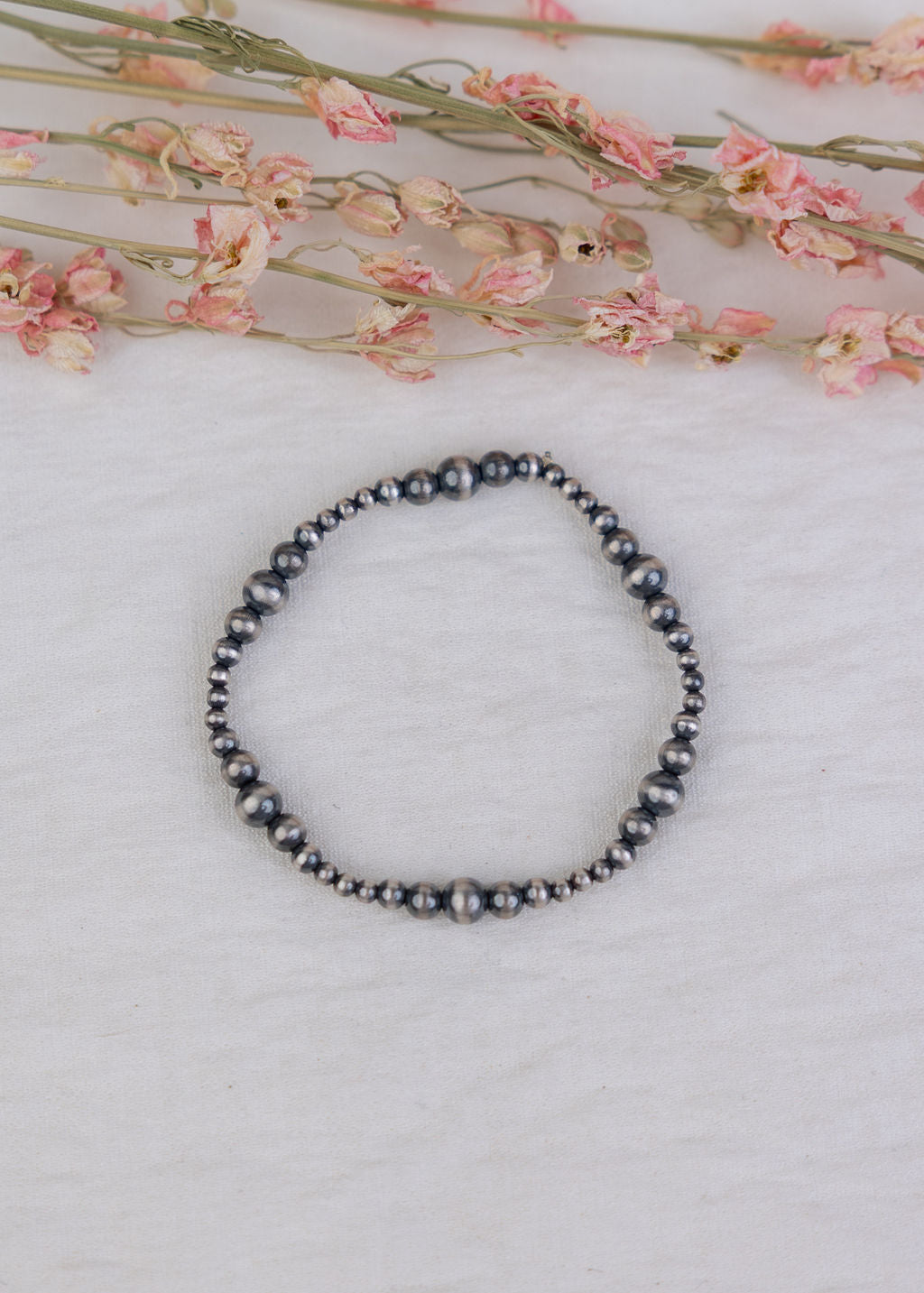 Round Navajo Pearl Bracelet