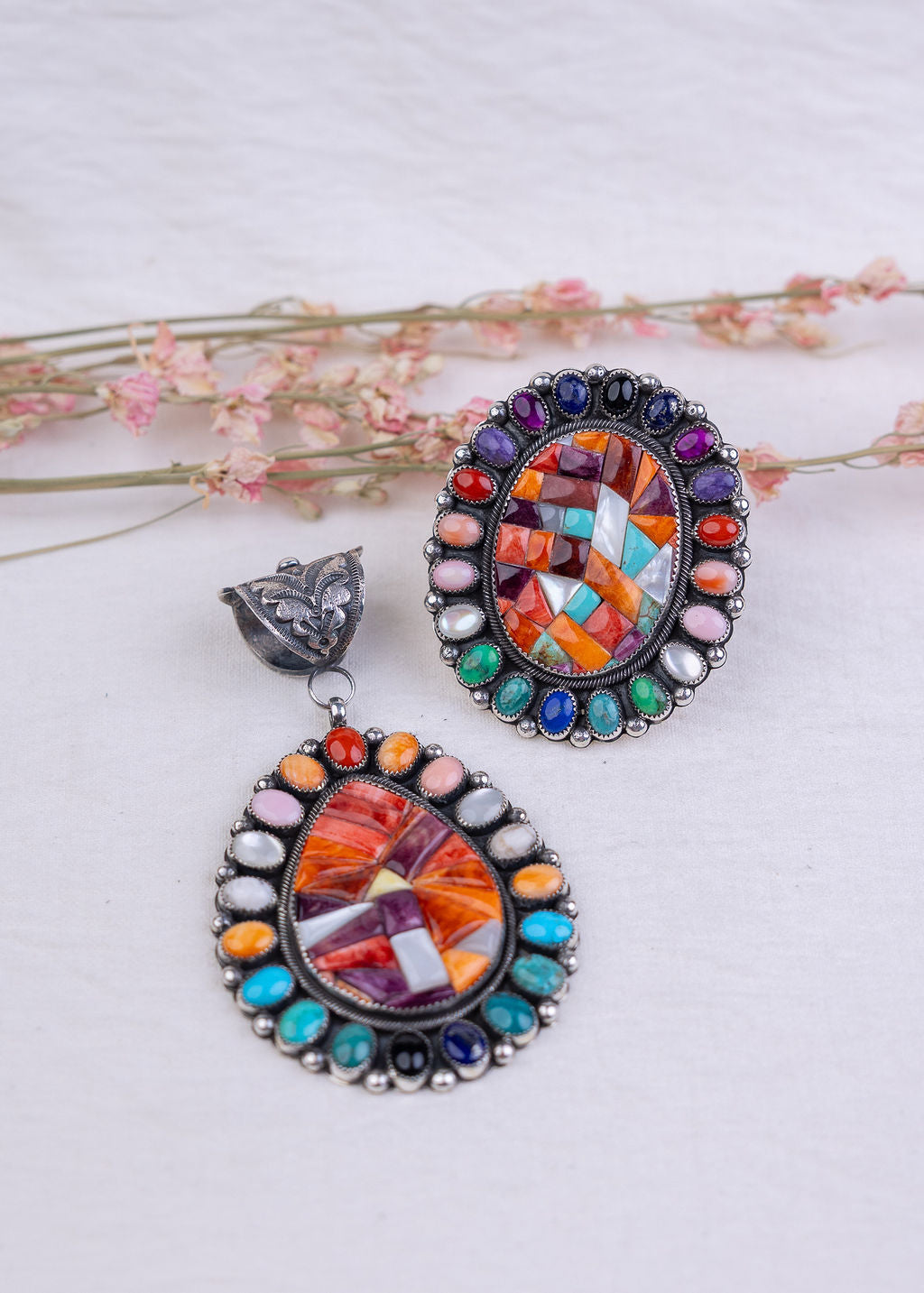 El Rancho Pendant