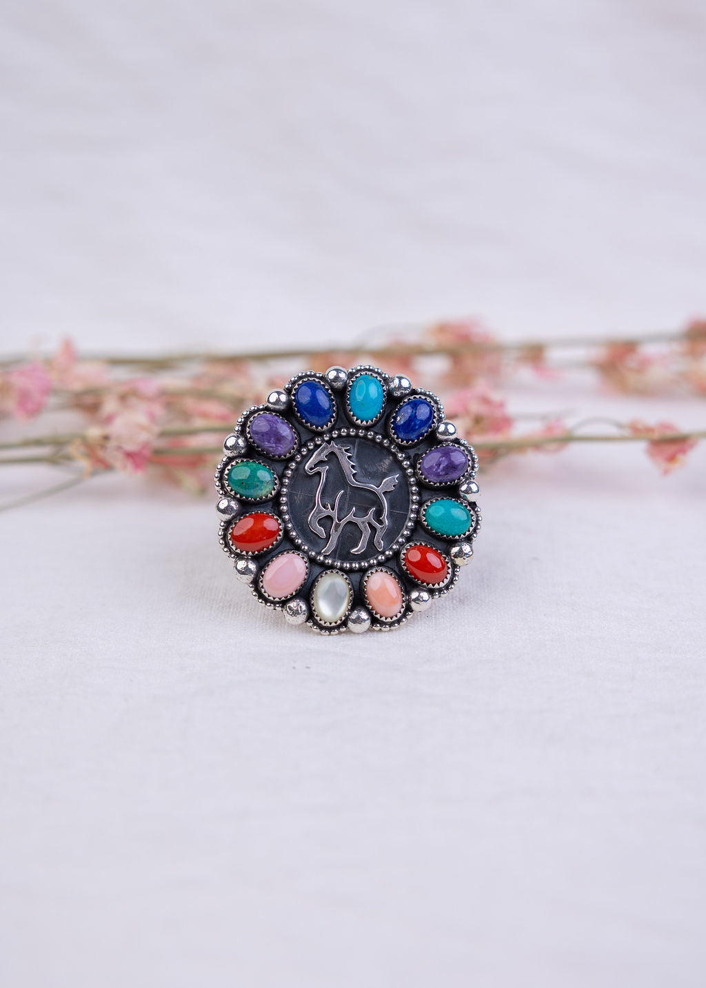 Multi Horse Ring