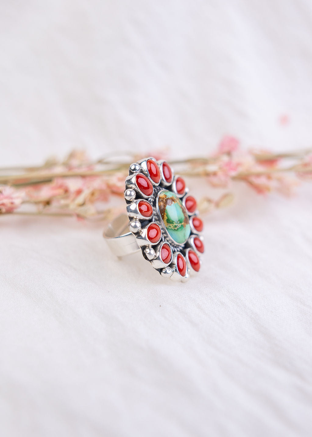 Luvara Ring