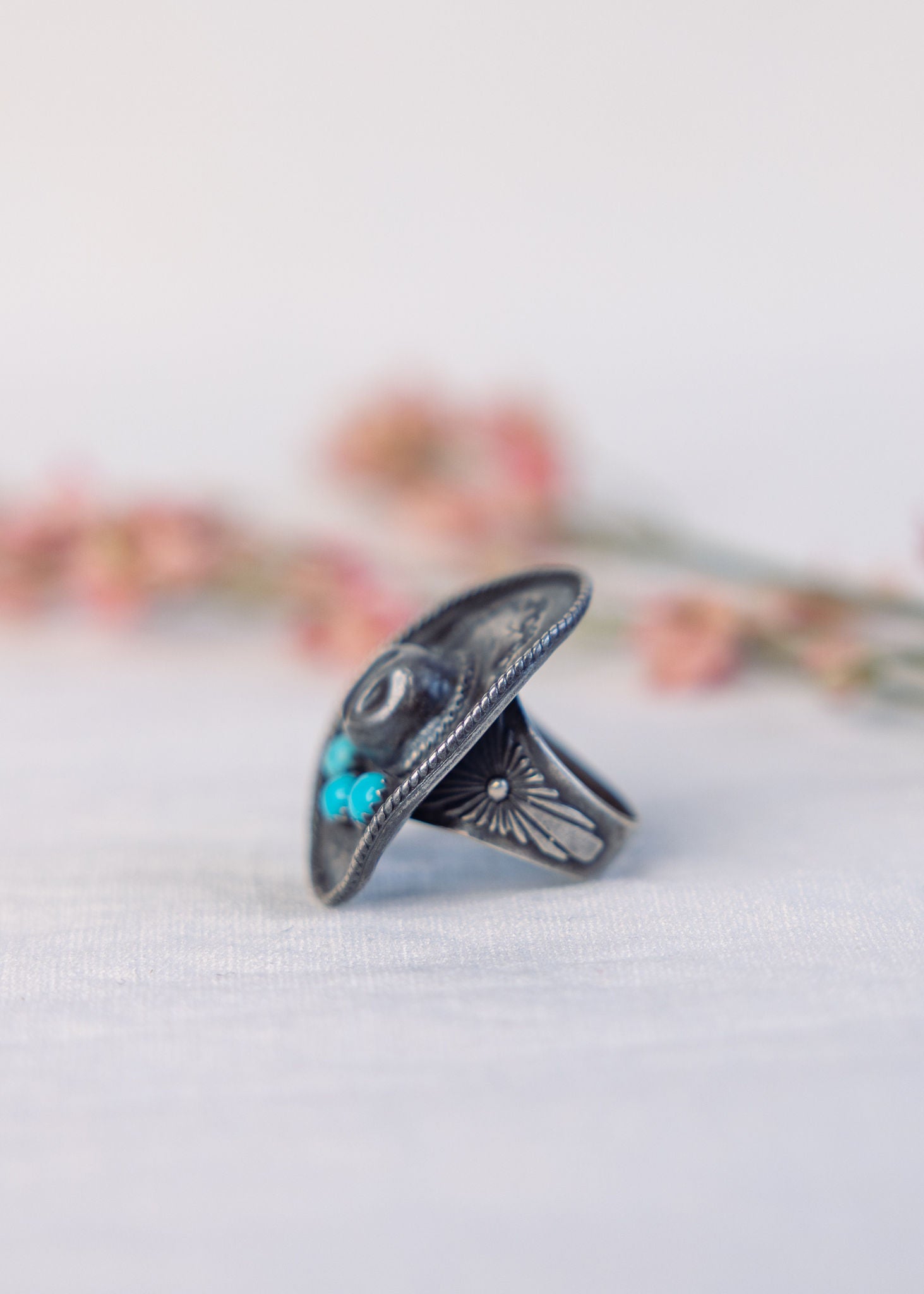 The Annie Oakley Ring Adjustable