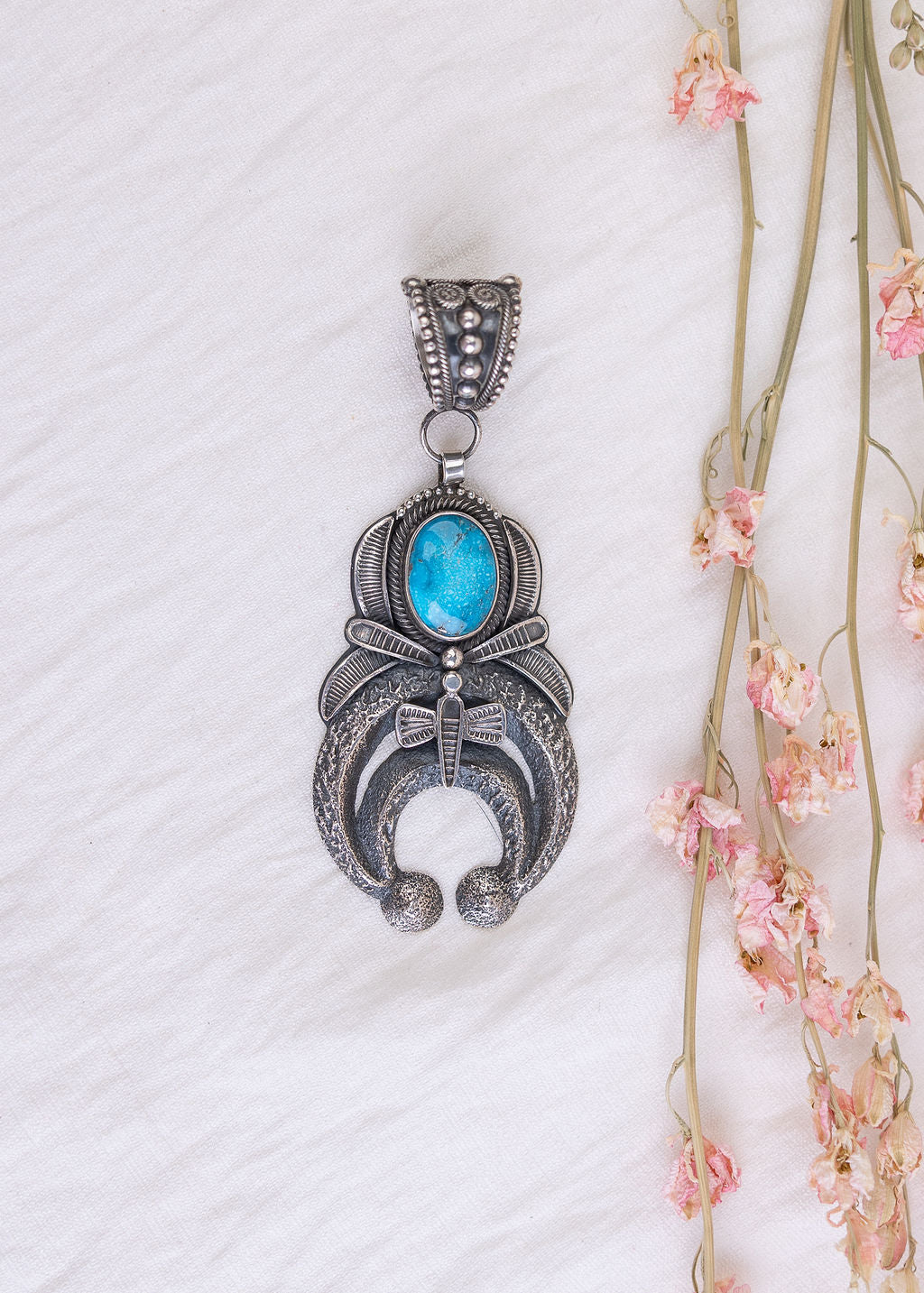 Suki Pendant